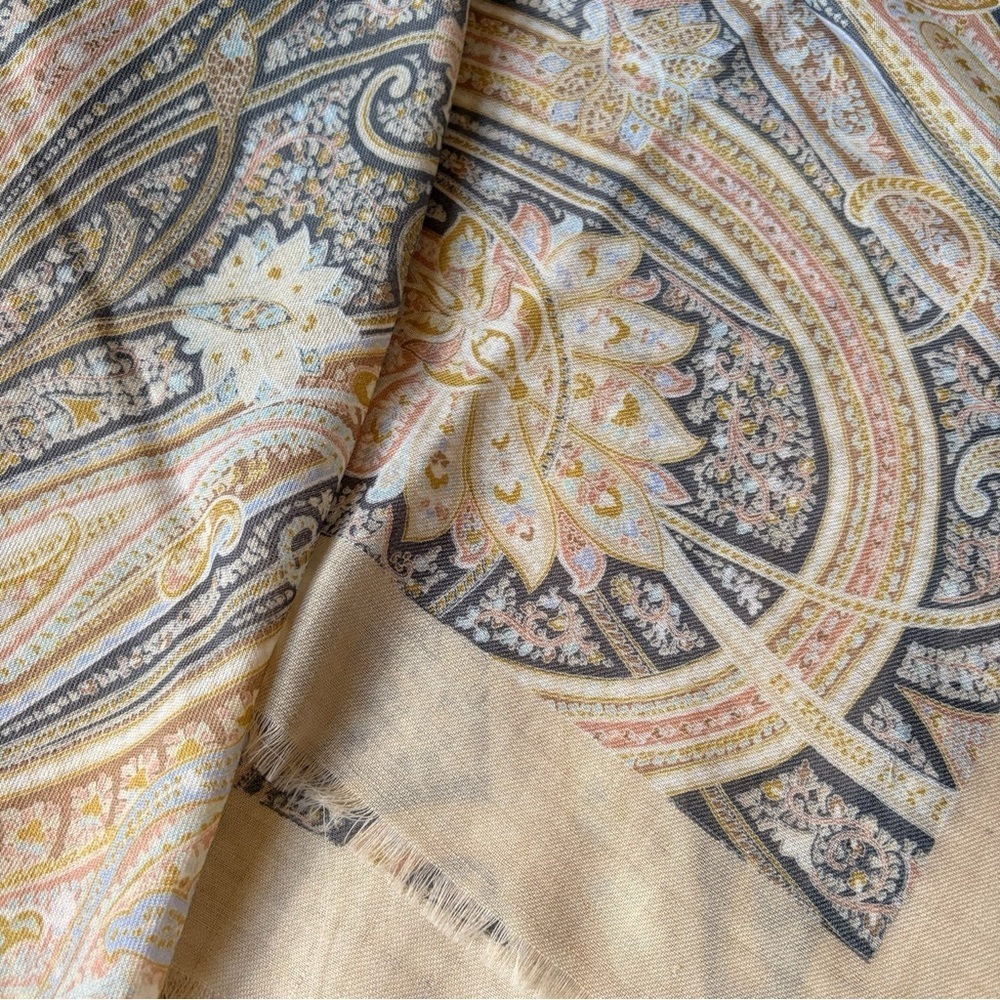 Vintage 90s Elegant Wool Scarf Neutral Minimalist Beige Boho Shawl Japan